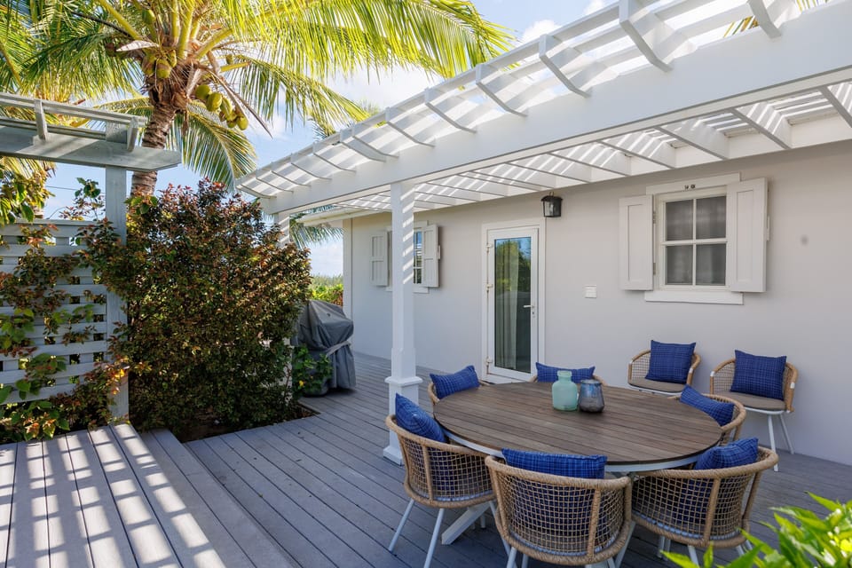 House, 3 Bedrooms | Outdoor dining