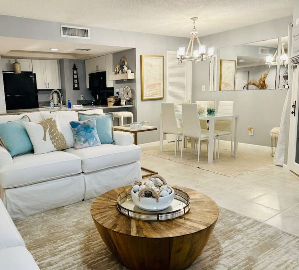 Large living room and separate dining area