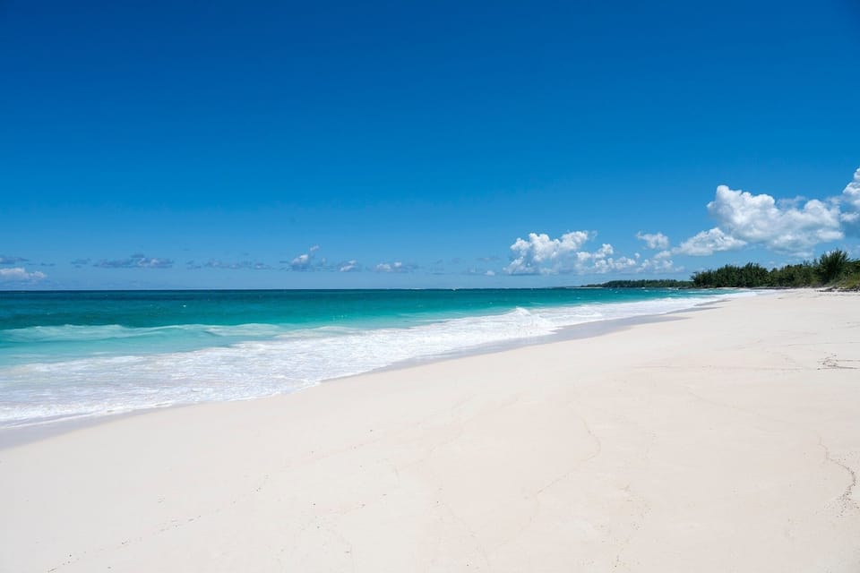 House, 3 Bedrooms | Beach