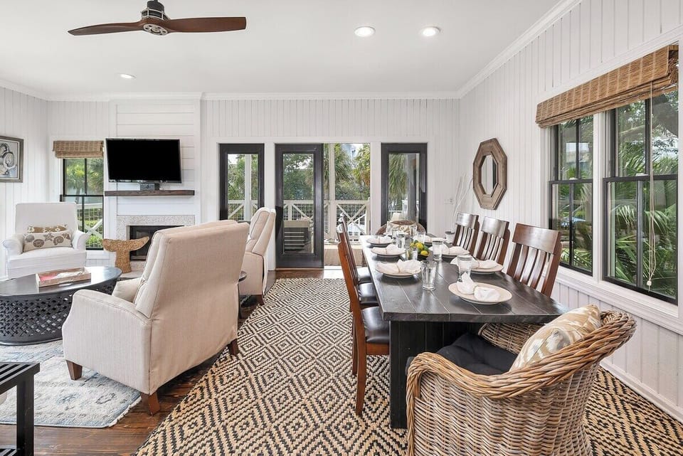 Open living area connecting to dining space