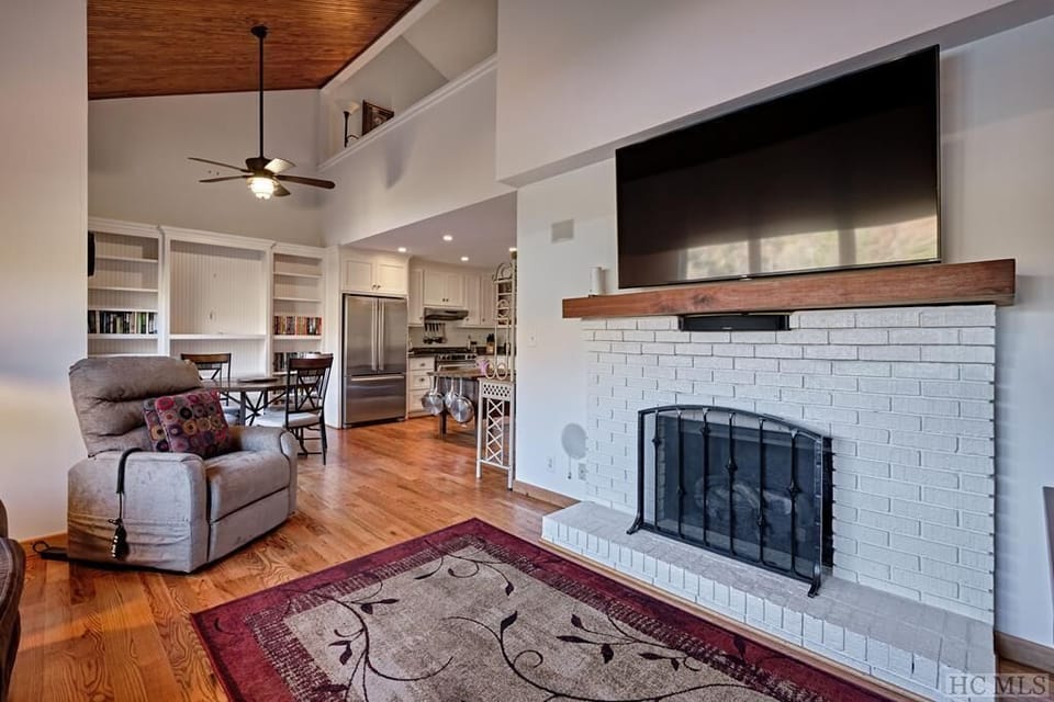 Gas Fireplace