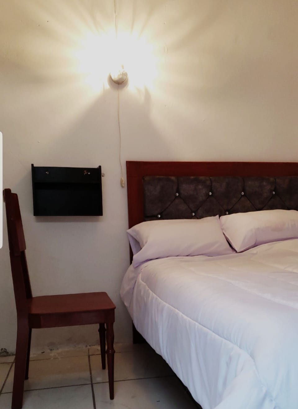 Basic Single Room | Bed sheets