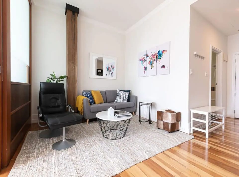 Apartment | 1 bedroom, individually decorated, individually furnished