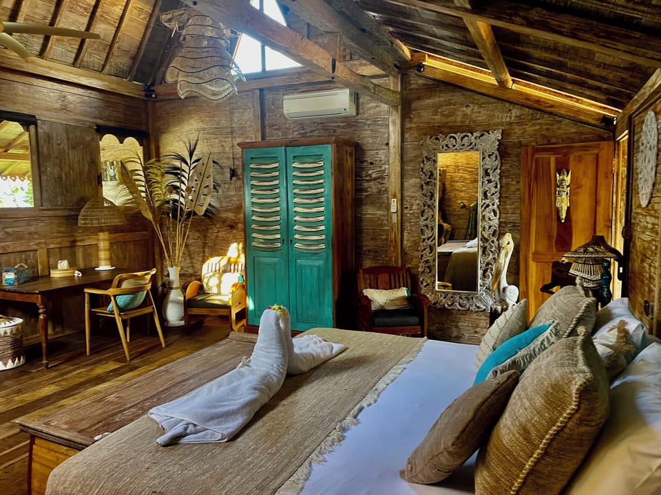 Deluxe Bungalow | Egyptian cotton sheets, premium bedding, pillowtop beds, minibar
