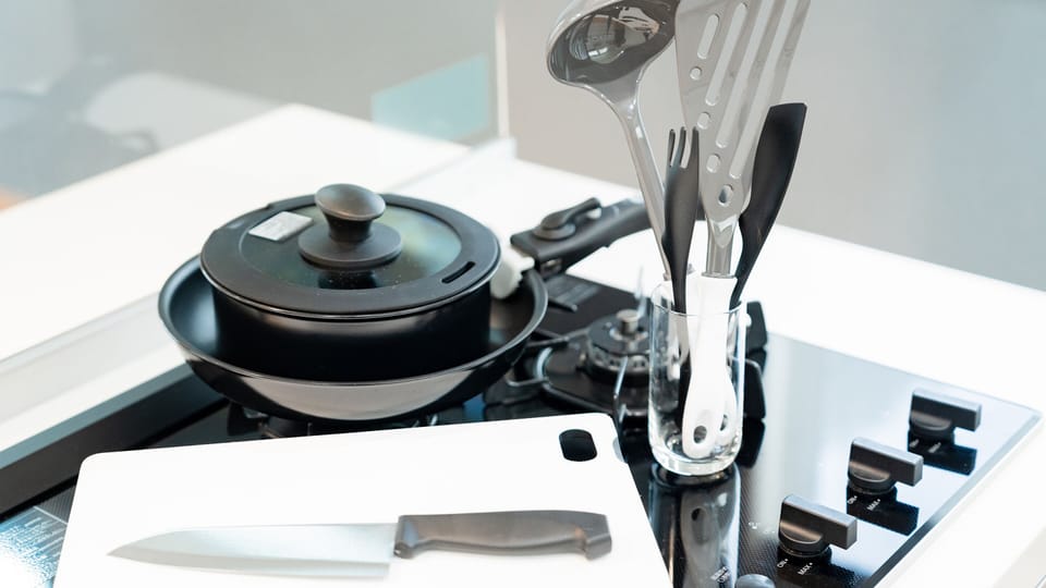 2 Beds Room Villa, Non Smoking | Private kitchen | Fridge, microwave, stovetop, electric kettle
