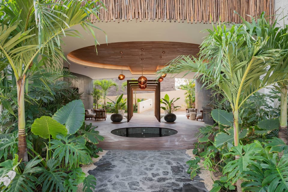 Entrance to Lobby