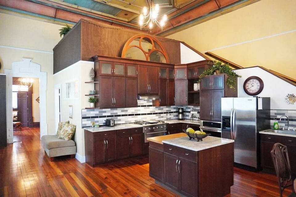 Open Concept Designer Kitchen