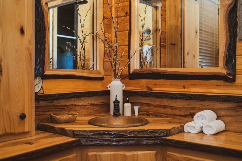 Master bath 