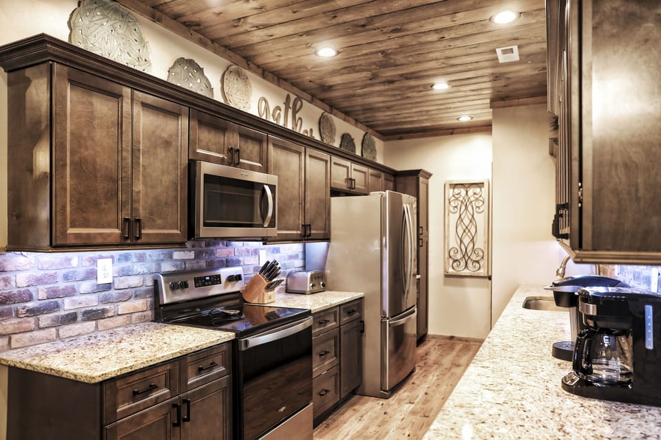 Comes with a fully stocked kitchen