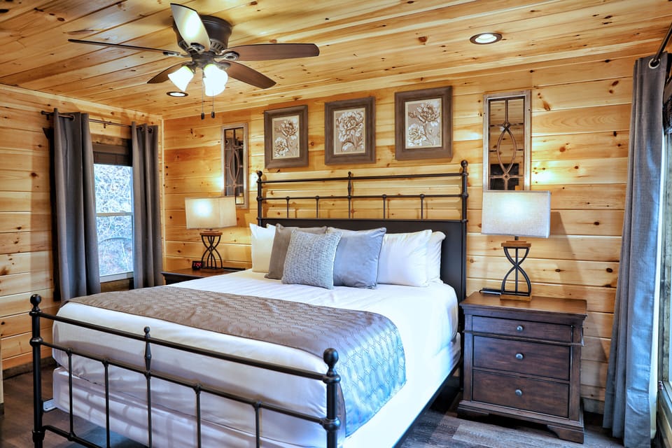 King size bed, luxury linens, private deck access, private bathroom, & closet