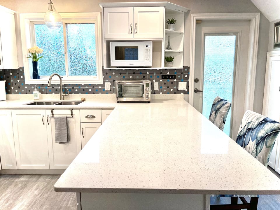 Kitchen with Eating Area