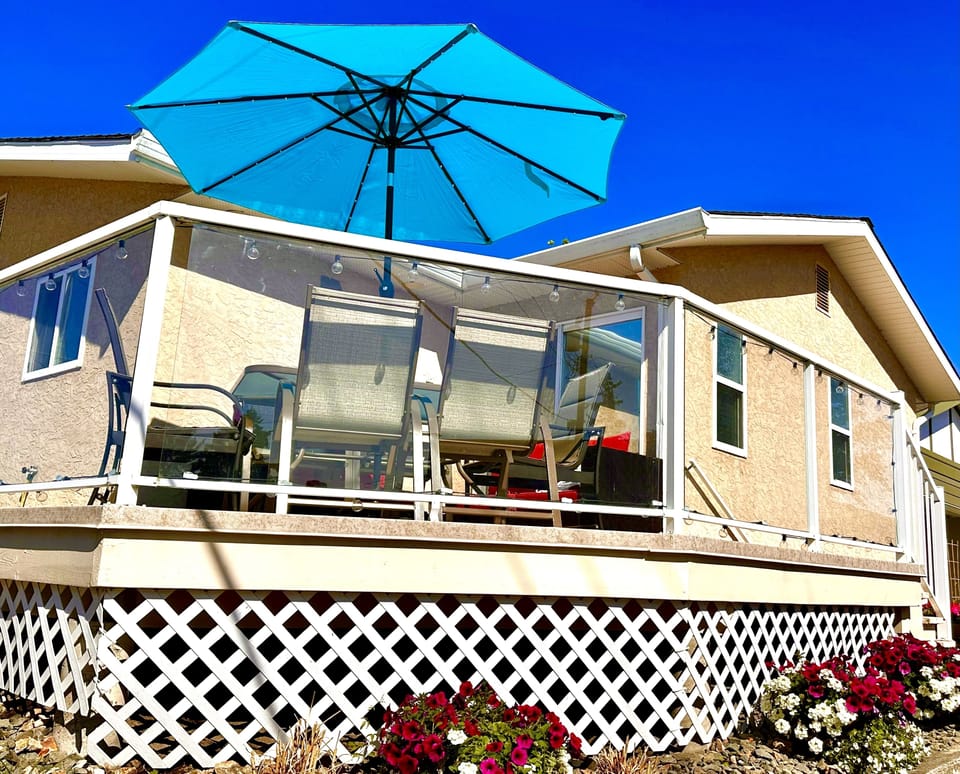 Enjoy the Okanagan Sunshine! ☀️