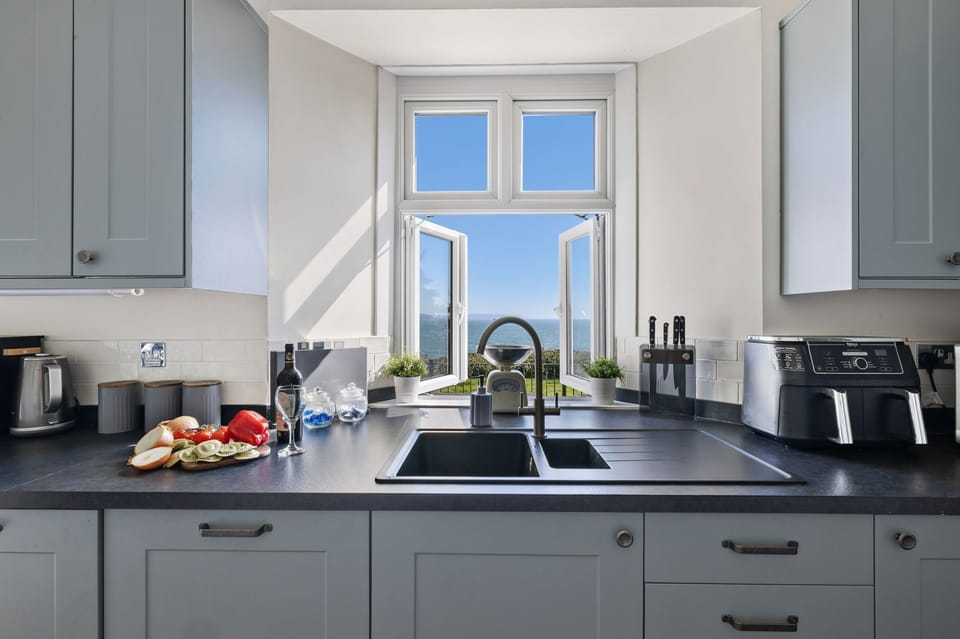Mordern kitchen with air fryer - 1 The Old Signal House