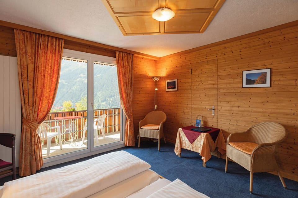 Twin Room, Balcony, Mountain View | In-room safe, desk, free cribs/infant beds, rollaway beds