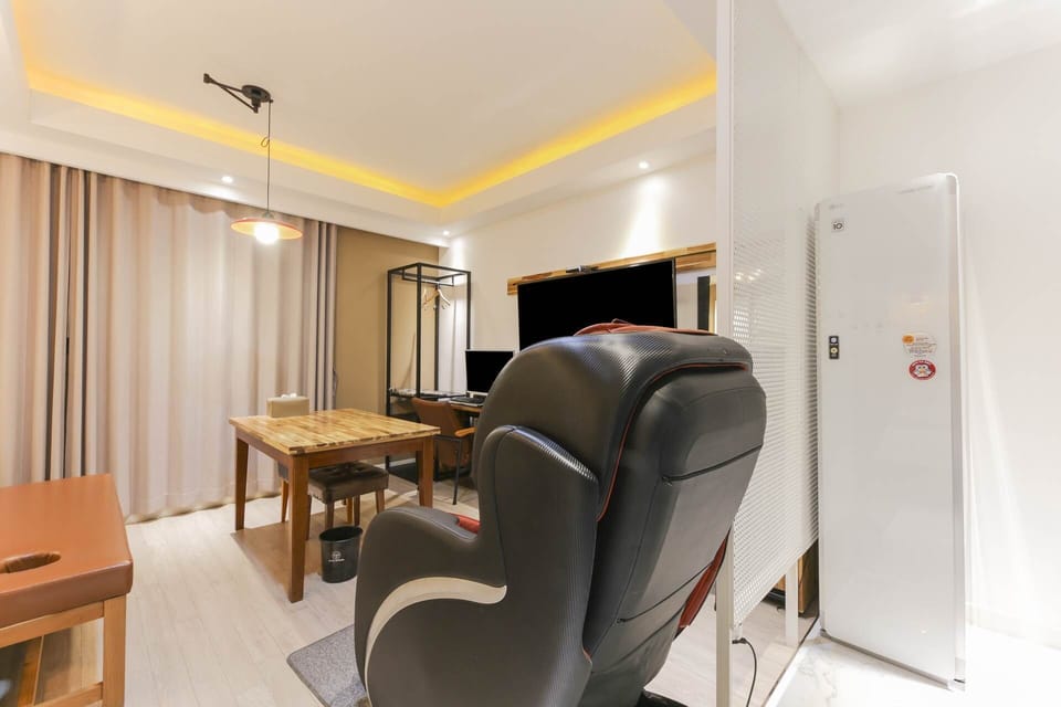 Special Suite Twin | Individually decorated, individually furnished, free WiFi, bed sheets