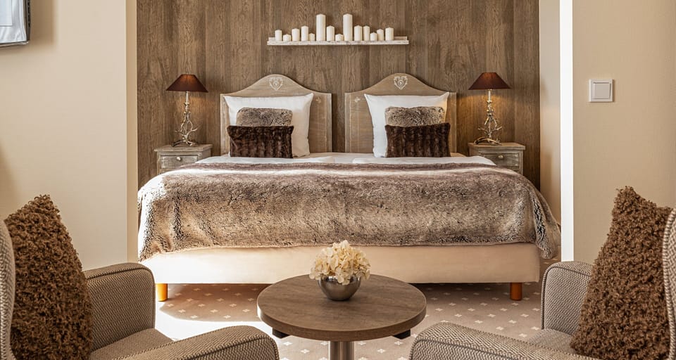 Classic-Juniorsuite | Hypo-allergenic bedding, in-room safe, desk, free WiFi