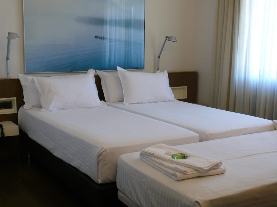 Superior Triple Room | In-room safe, desk, soundproofing, free WiFi