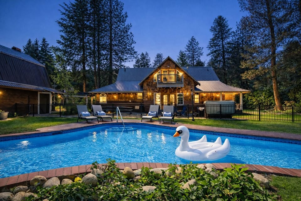 Cabin, 4 Bedrooms | Pool | Outdoor pool