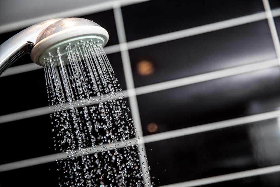 Shower, towels