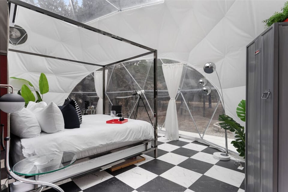 King bed