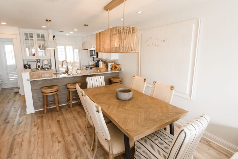 Dining Room Area