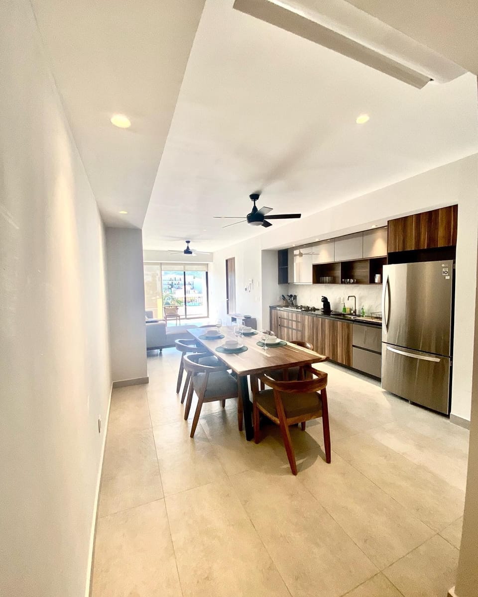Full view of dining & kitchen area