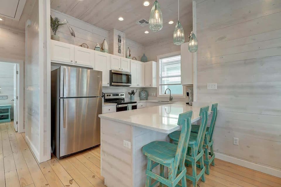 Fully equipped kitchen
