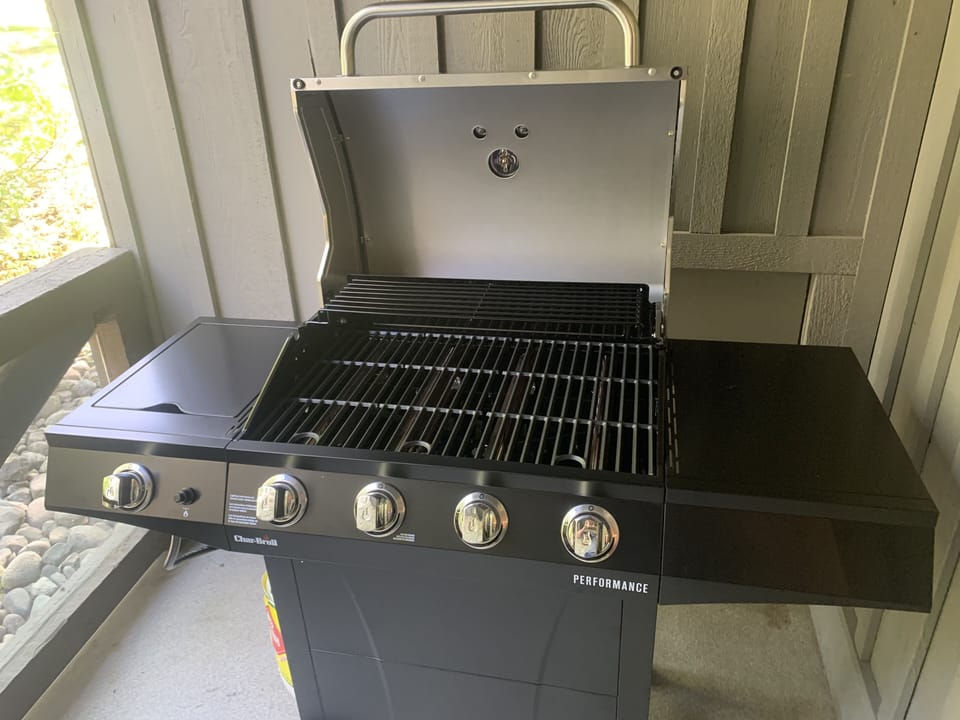 New BBQ with a side burner
