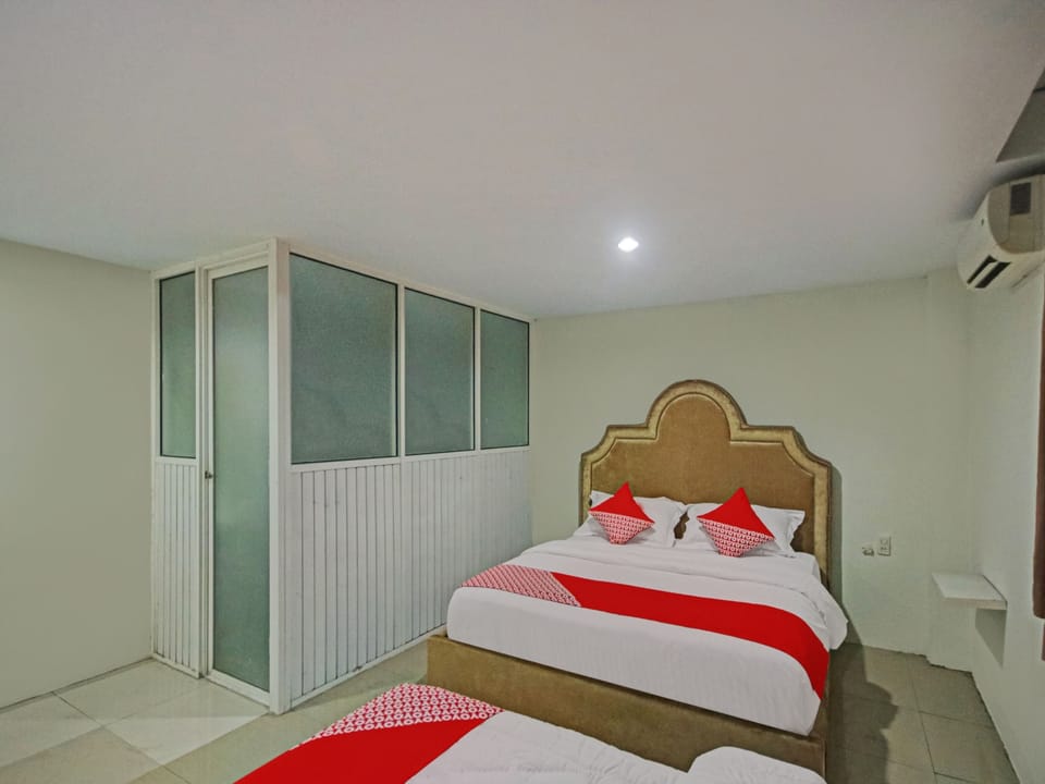 Superior Room | WiFi (free), bed sheets
