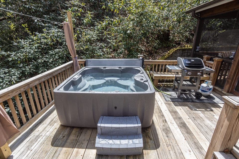 Deck | Hot Tub and Gas Grill