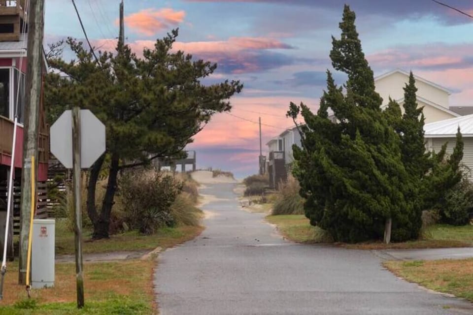 Path to Beach