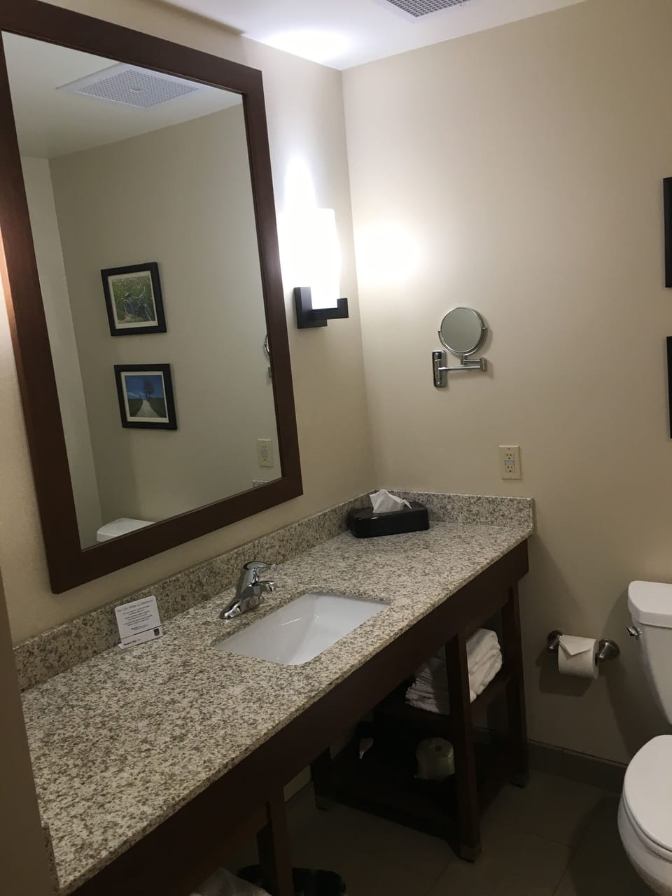 Bathroom sink
