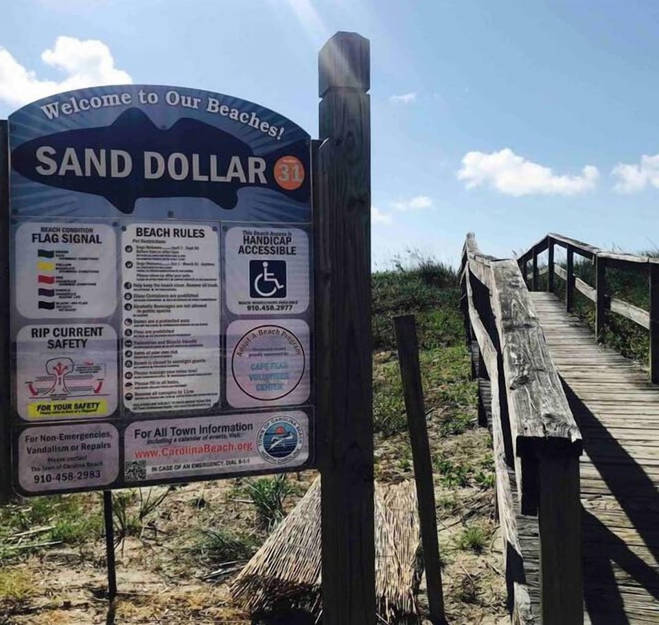 Island Time is just a short 3 minute walk to beach access!