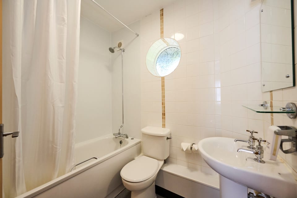 Free toiletries, hair dryer, towels