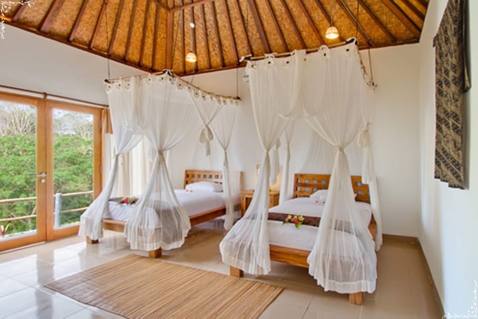 Villa, 2 Bedrooms | Minibar, in-room safe, free cribs/infant beds, rollaway beds