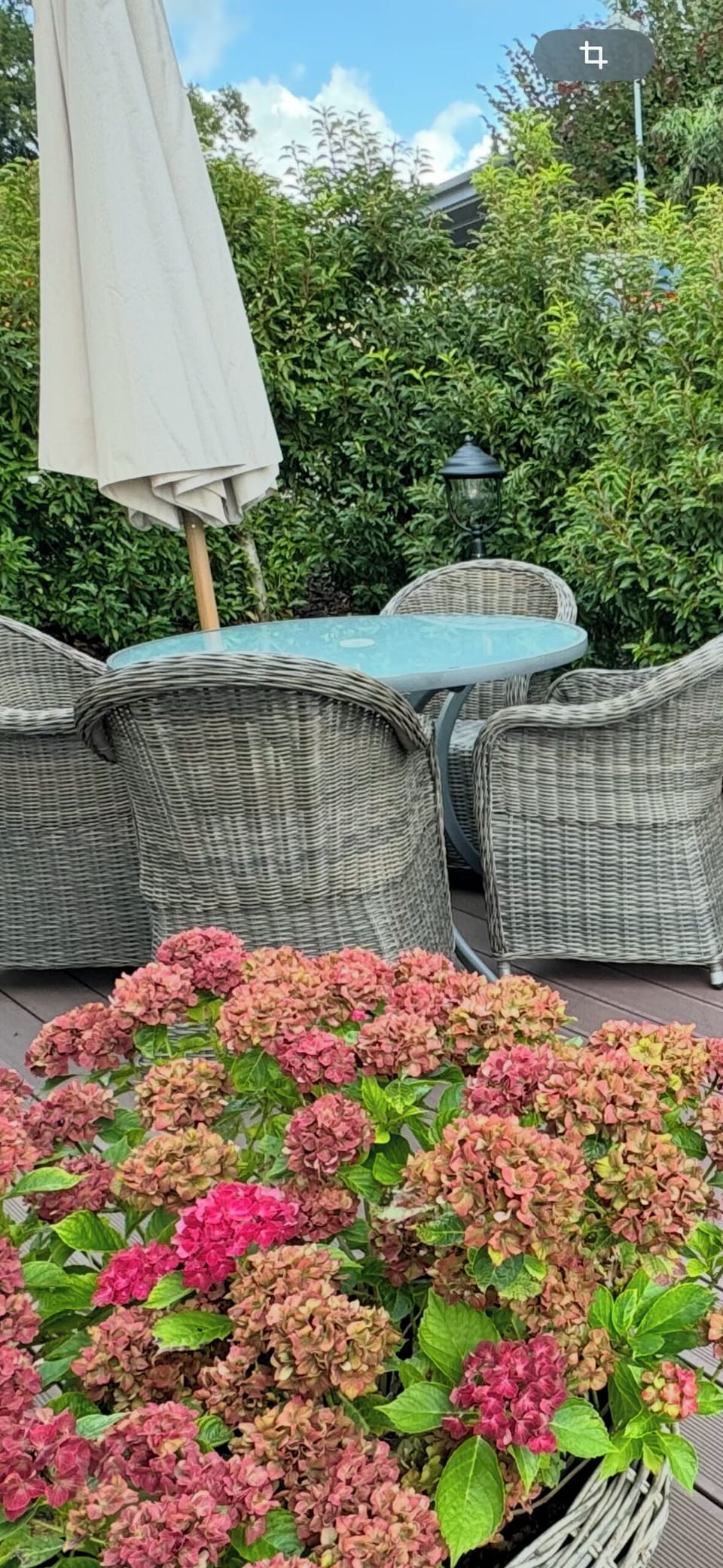 Outdoor dining