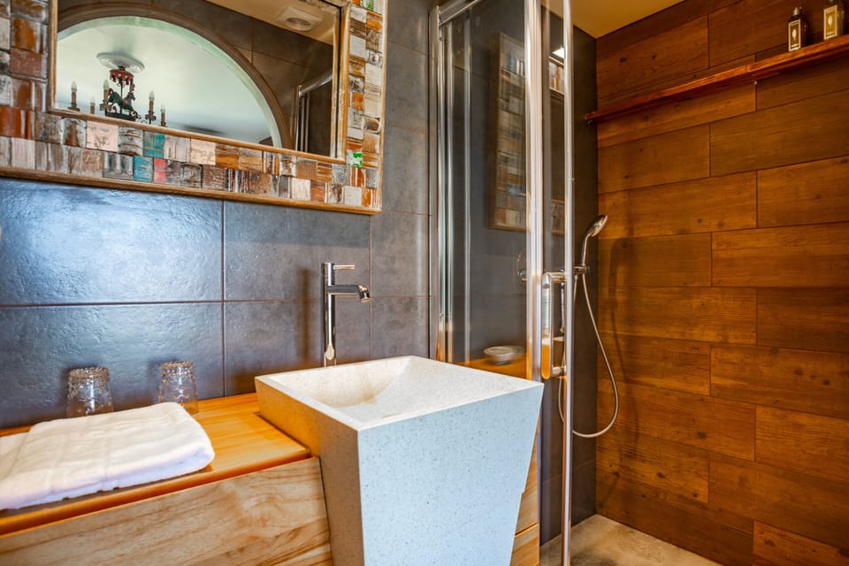 Panoramic Double Room | Bathroom | Hair dryer, bathrobes, slippers, towels