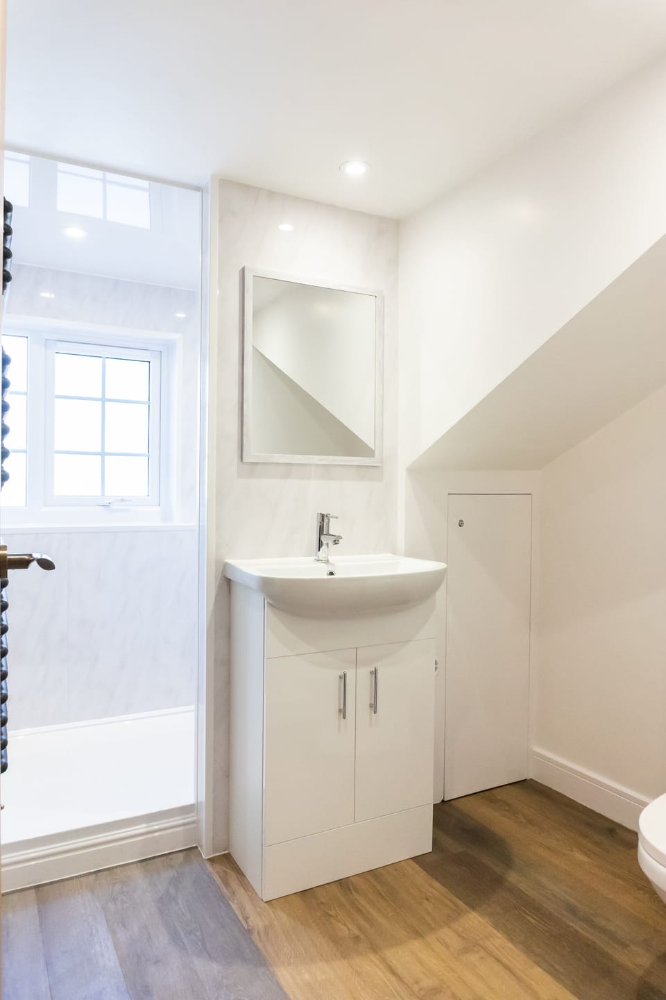 Stunning 4 Bed Sleeps 8 Cottage Parking Cottage in Stroud District