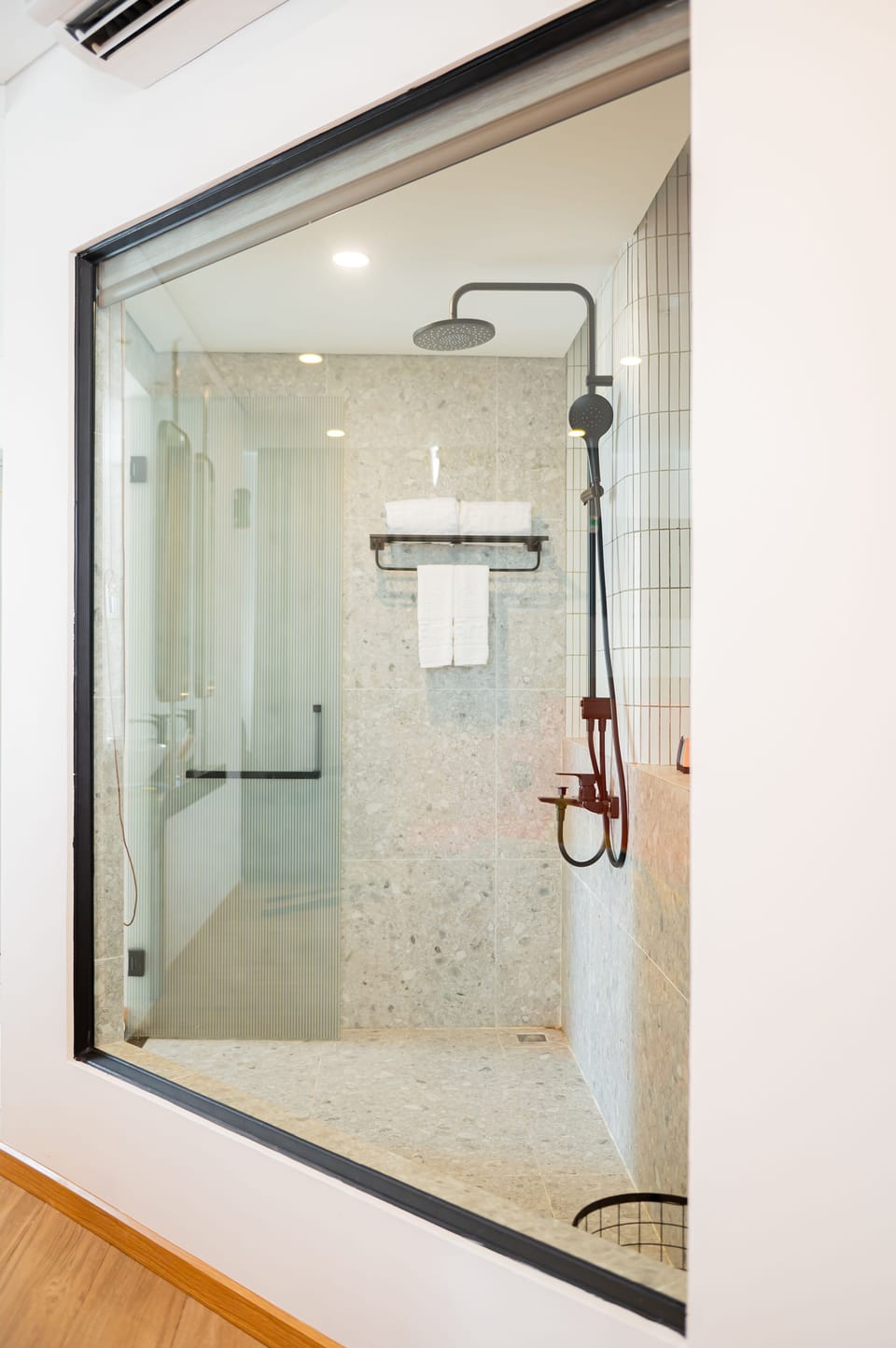 Panoramic Studio Suite, Ocean View | Bathroom | Shower, rainfall showerhead, designer toiletries, hair dryer