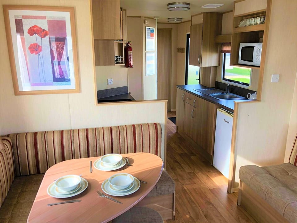 Standard Mobile Home | Private kitchen