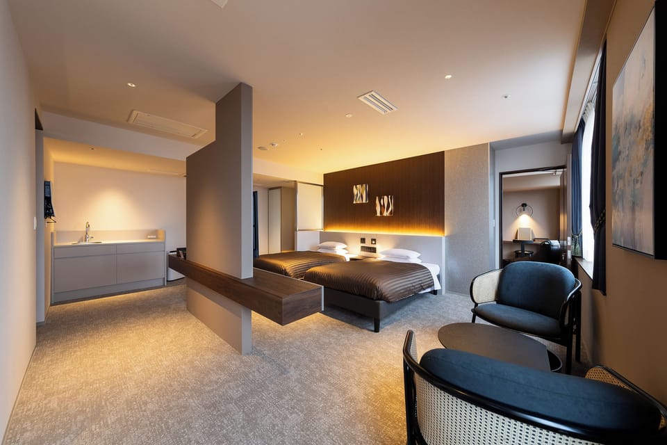 Desk, laptop workspace, free WiFi, bed sheets