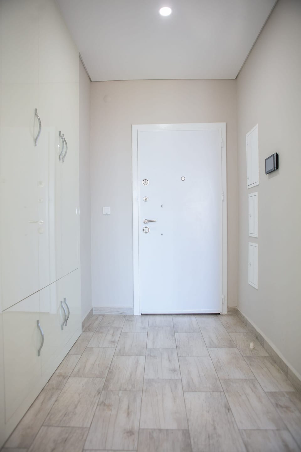 Secured entrance door
