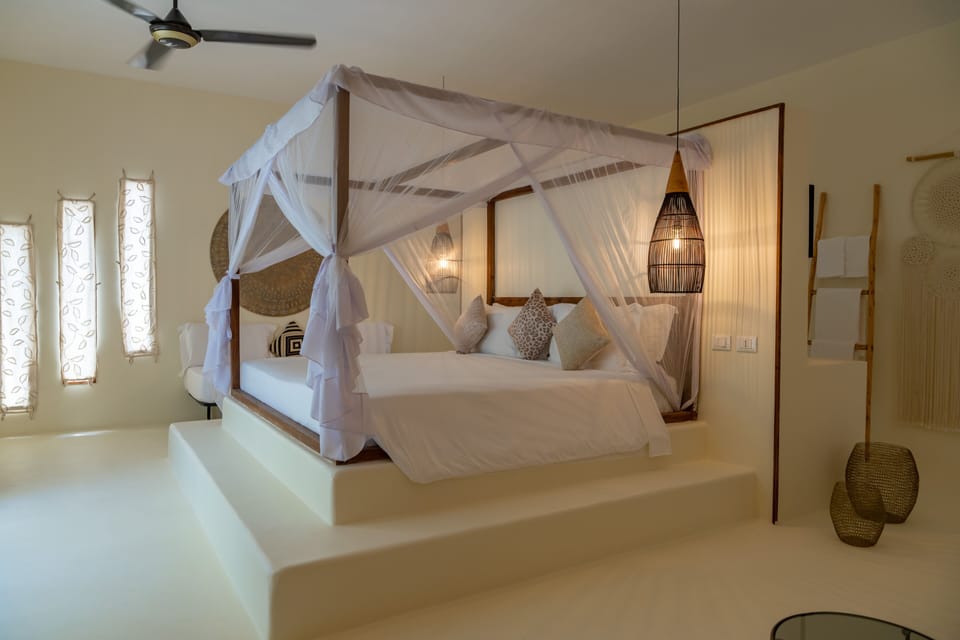 Loft Beach Front with Balcony | Premium bedding, memory foam beds, minibar, in-room safe