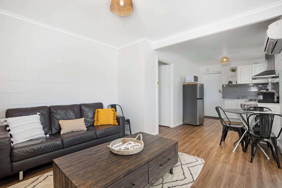 Open Plan kitchen/living/dining