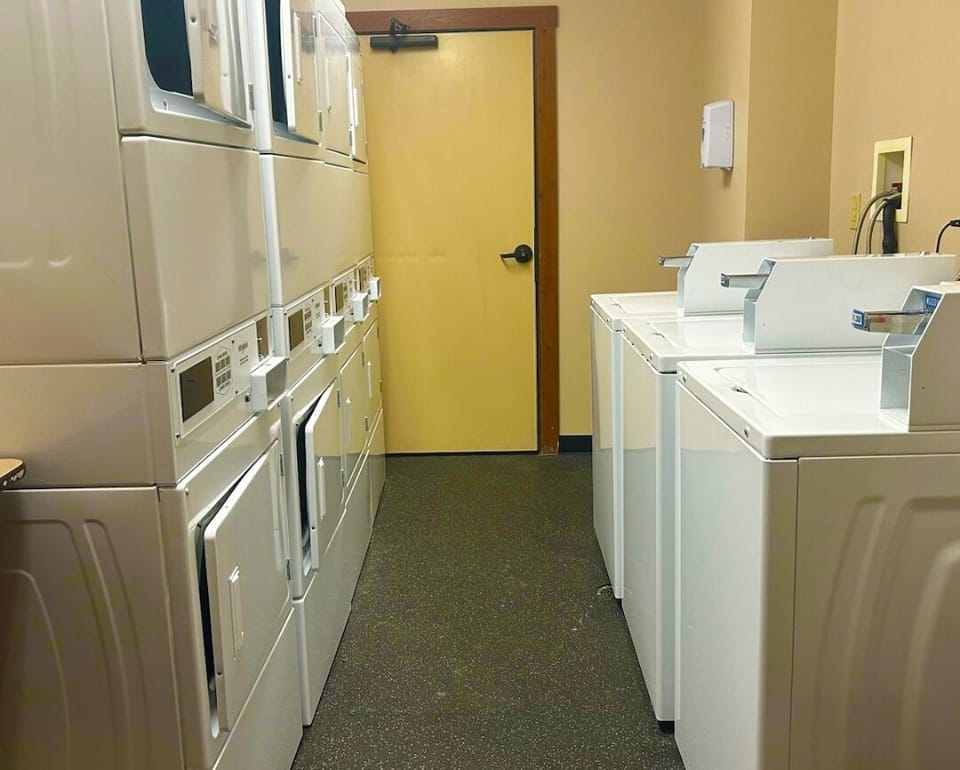 On-site Laundromat, perfect just for you!