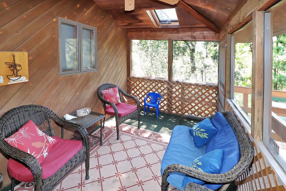 Exterior Porch