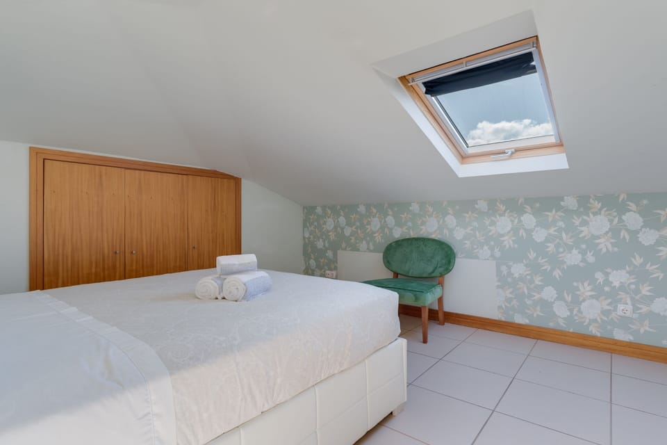 City Apartment | 2 bedrooms, iron/ironing board, free WiFi, bed sheets