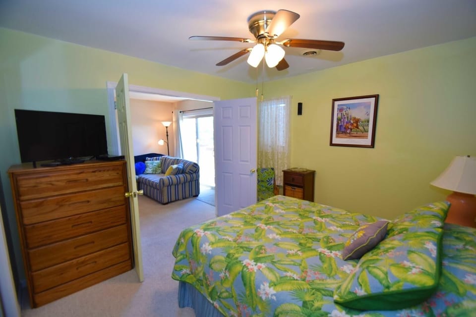 Condo, 2 Bedrooms | 2 bedrooms, WiFi (free)
