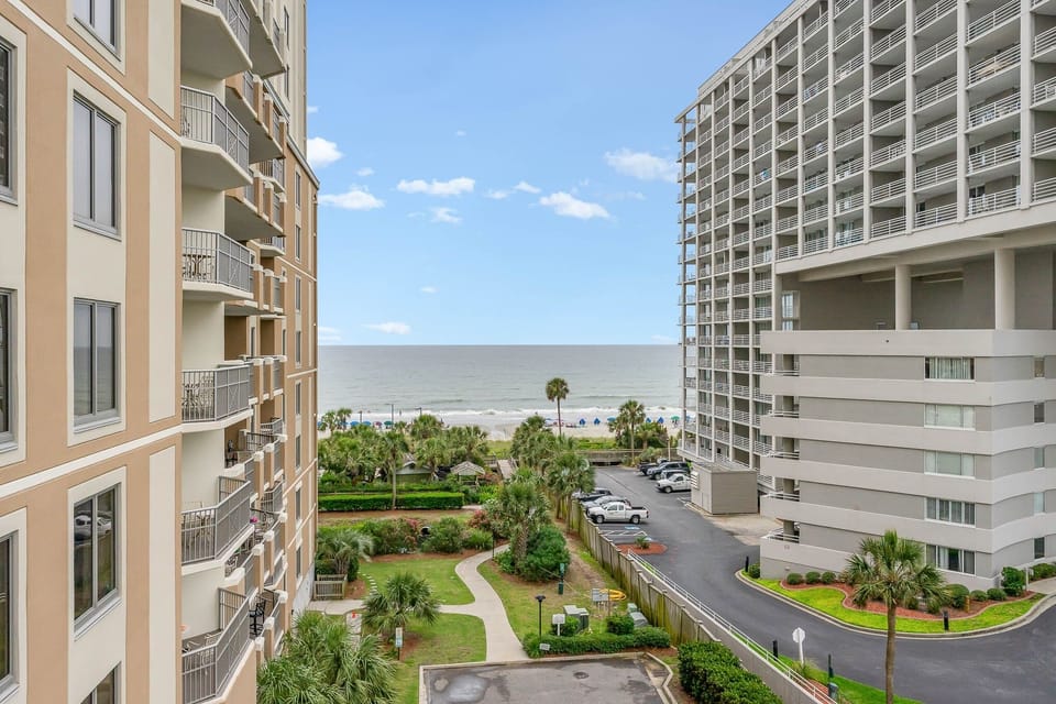 Condo, 3 Bedrooms | Exterior