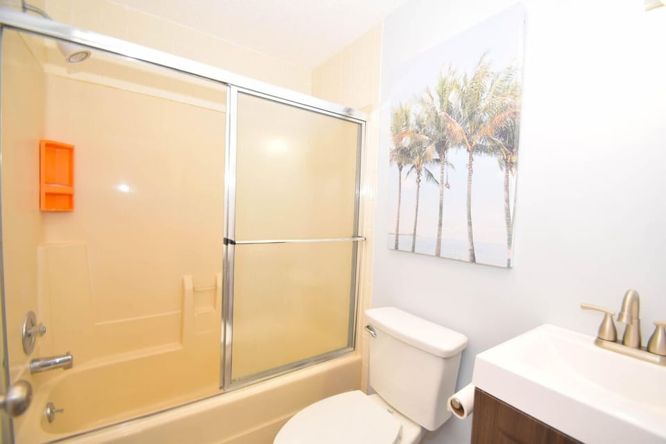 Harbour Bay 34 2 Bedroom Townhouse by RedAwning House in Ocean City